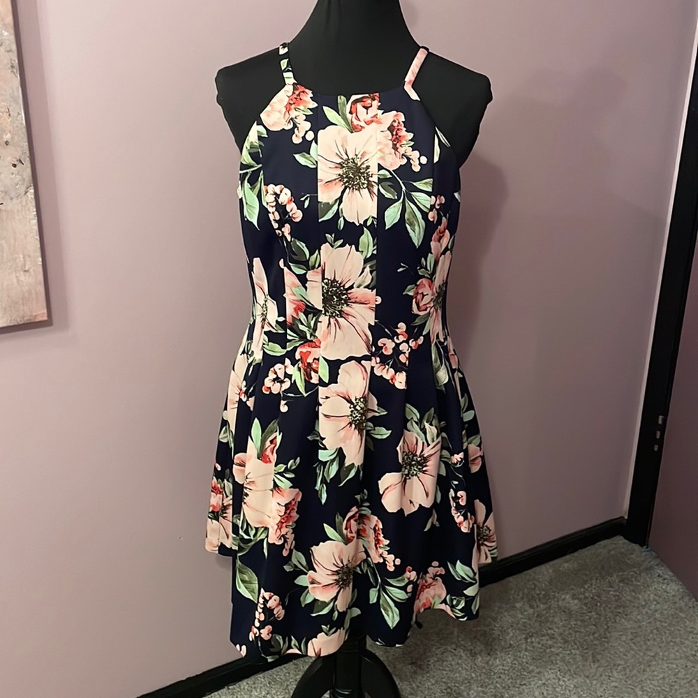 Vince Camuto Navy Floral Dress Size 14